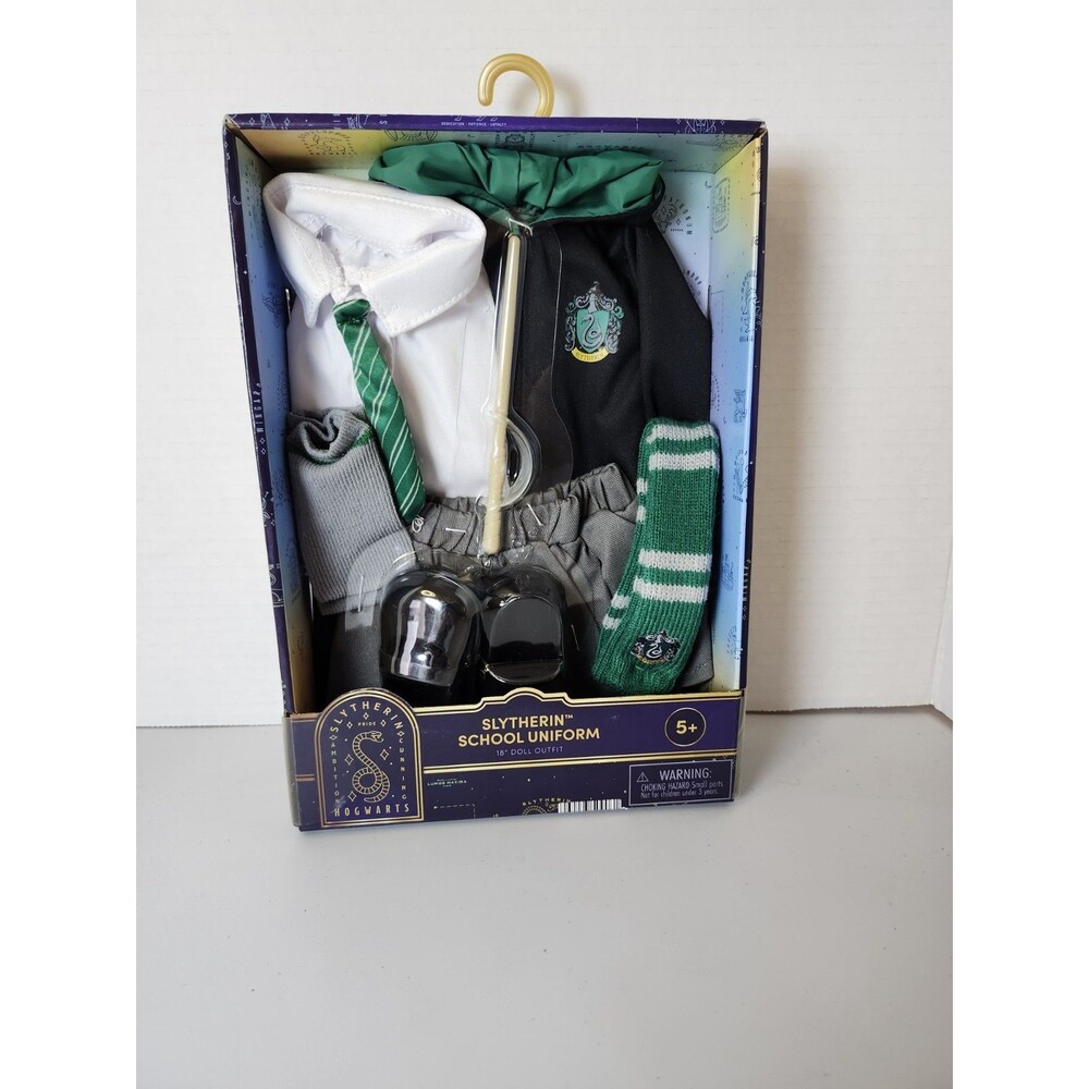 Harry Potter Hogwarts Slytherin School Uniform for 18β Doll Robe Shoes Wand NEW